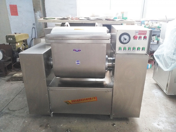 真空和面機(jī)2
